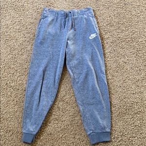 🦋gray nike joggers🦋